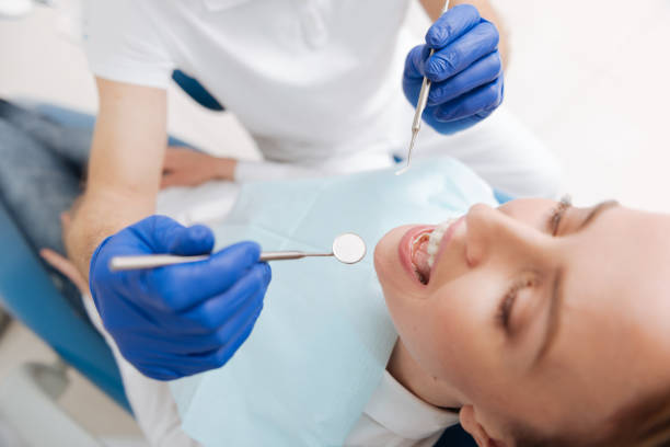 Best Wisdom Tooth Removal  in Tuscola, IL